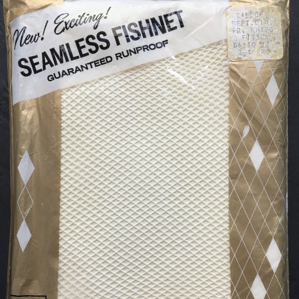 Pin up Vintage NWT seamless Fishnet Nylon Stockings
